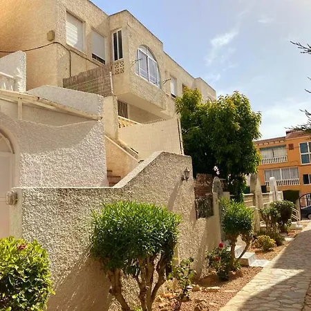 Apartment Rosa,near To The Sea Swimming Pool